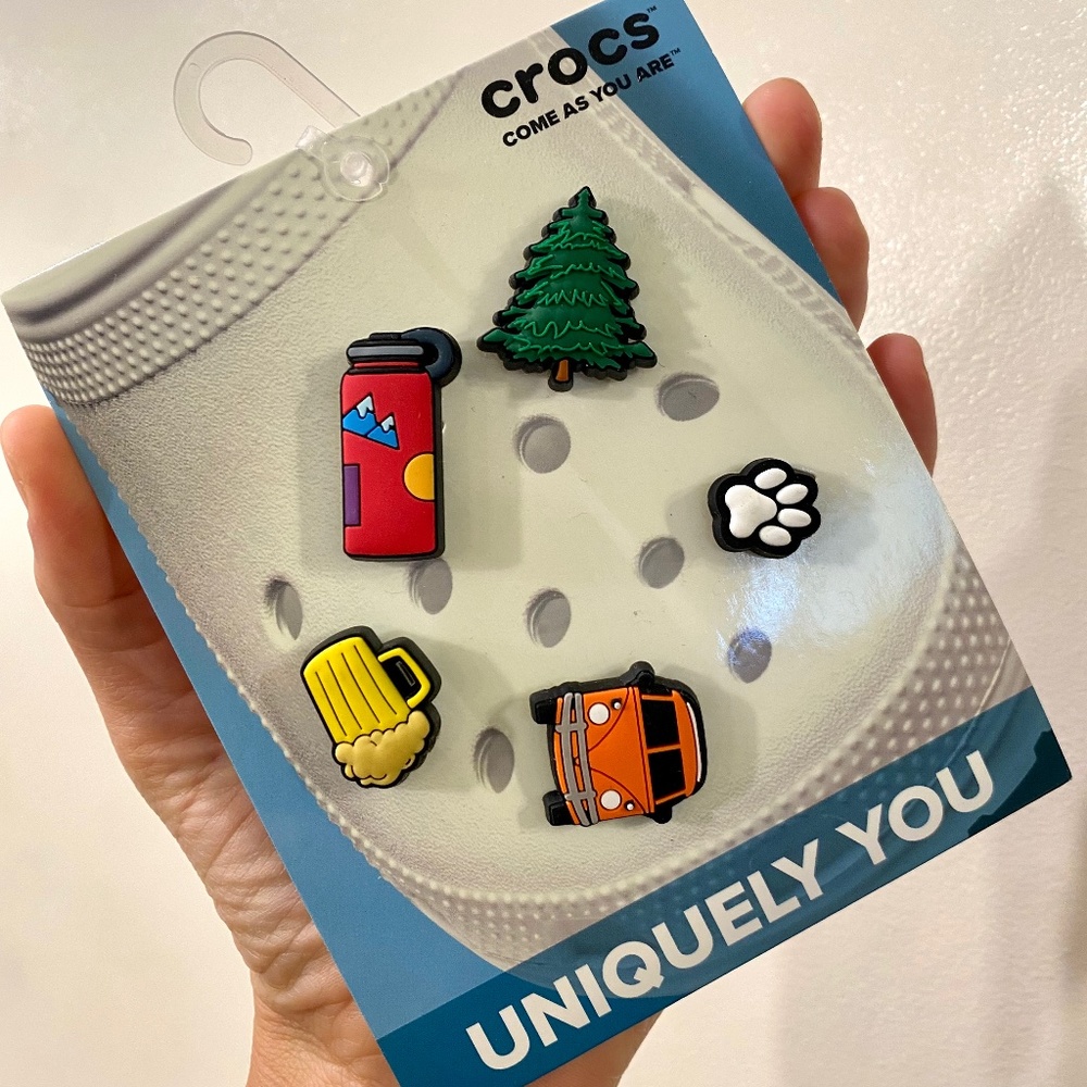 Crocs Jibbitz outdoor vacay NIB